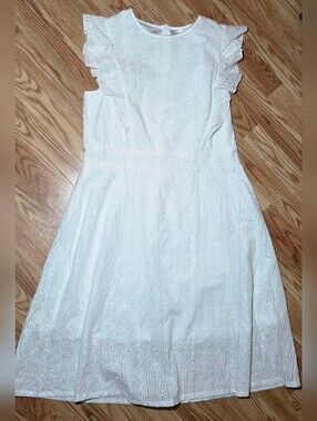 White Eyelet Ruffle Sleeve Dress Ptp 20"
